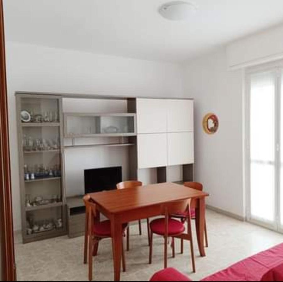 Appartamento Loano Climatizzato Mt 650 Dal Mare מראה חיצוני תמונה